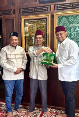 Fraksi PKB Kampar Bahas Ranperda Pesantren Bersama UAS