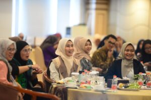 Ketua TP PKK Provinsi Riau, Henny Sasmita Wahid