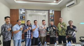 Direktur BUMD Pangan Riau PT. Riau Pangan Bertuah Ade Putra Daulay,S.P.,M.Si menerima Rombongan Kunjungan kerja Anggota DPRD Kabupaten Kepulauan Anambas