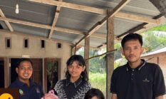 MITRA KSO AGRINAS PALMA NUSANTARA,  CV. BENGKALIS JANGKANG SEJAHTERA SALURKAN BANTUAN PENDIDIKAN DAN SEMBAKO BAGI WARGA DESA MUARA DILAM